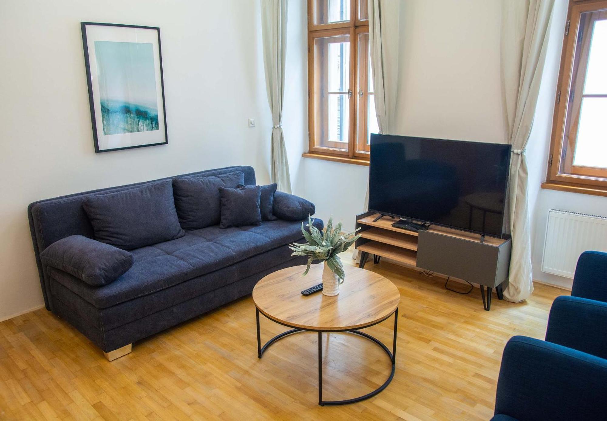 City Centre Apartment With Parking Prague Exterior photo